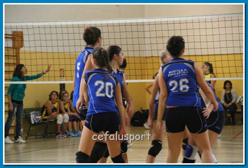 121144 volley 076_tn.jpg